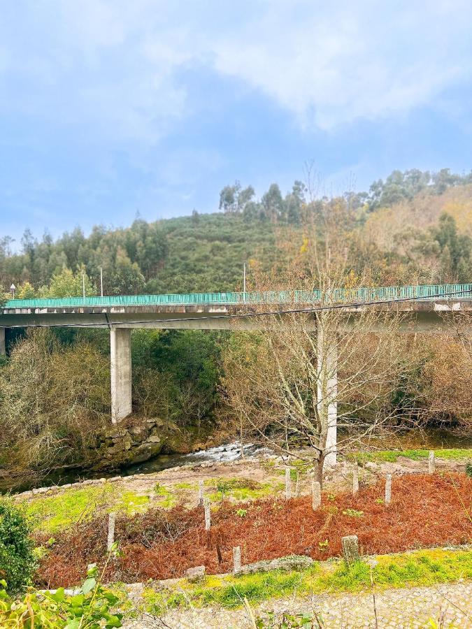 Monção Casinha Ponte Novaヴィラ エクステリア 写真